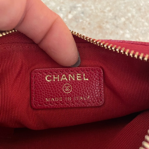 ♥️traded♥️Chanel Quilted Caviar Small Cosmetic Case Red - Picture 14 of 15